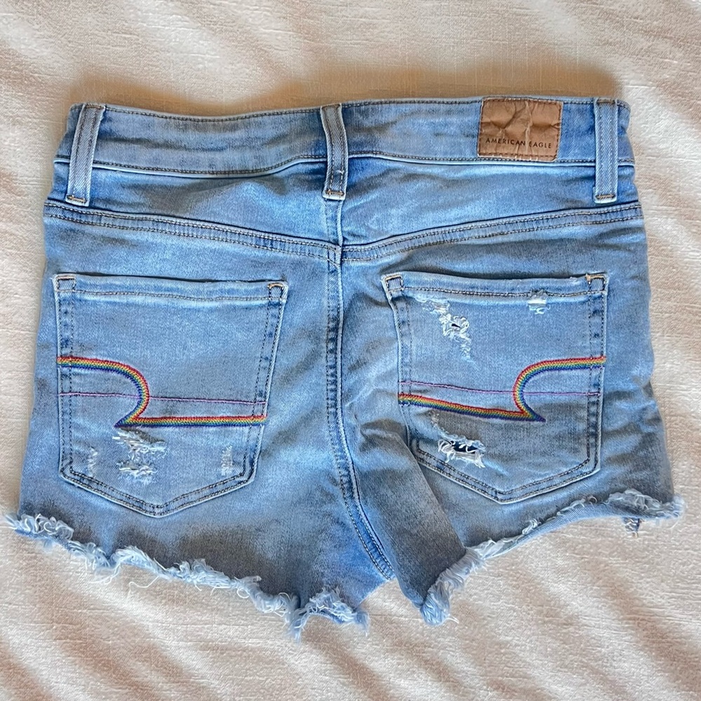 AE American Eagle pride shorts - Sz 2 - next level stretch hi-rise shortie